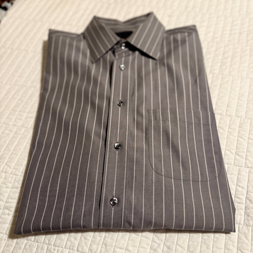 JOSEPH A BANKS MENS DRESS SHIRTS, SET OF 4, SIZE 16.5 X 34, 100% NO-IRON COTTON - Picture 5 of 16